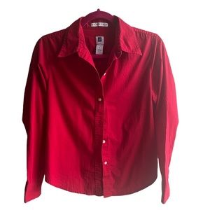 GAP Stretch size Small Women’s Button-Up Shirt Red Workflow Holiday Valentine